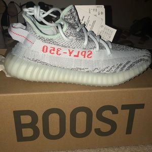 Yeezy Boost 350 V2